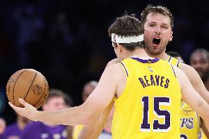 nba直播吧在线观看98直播_nba直播吧在线观看98在线直播_免费观看nba直播吧在线观看98直播