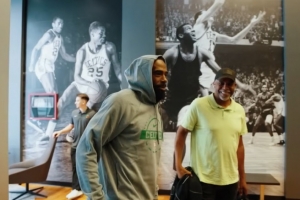 nba直播免费观看直播球迷直播_nba直播免费观看直播球迷在线直播_免费观看nba直播免费观看直播球迷直播