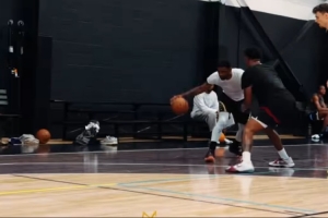 nba总决赛第一排门票多少钱直播_nba总决赛第一排门票多少钱在线直播_免费观看nba总决赛第一排门票多少钱直播