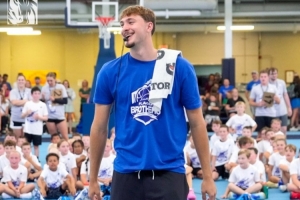 nba直播篮球在线直播高清来发体育直播_nba直播篮球在线直播高清来发体育在线直播_免费观看nba直播篮球在线直播高清来发体育直播