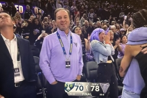 搜狐体育nba直播间直播_搜狐体育nba直播间在线直播_免费观看搜狐体育nba直播间直播