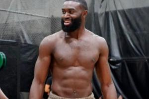 nba直播间手机版直播_nba直播间手机版在线直播_免费观看nba直播间手机版直播